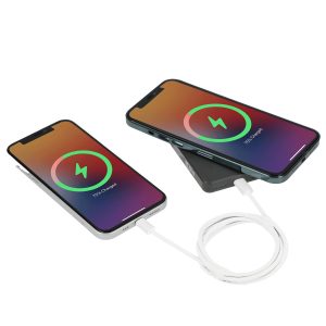 Alternative view of Solekick™ MagClick™ 5000 mAh Wireless Power Bank