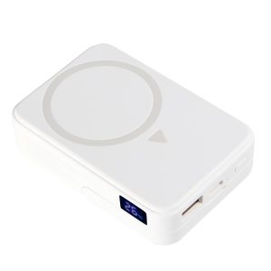 Alternative view of Quik Stand 10,000 mAh MagClick™ Wireless Power Bank