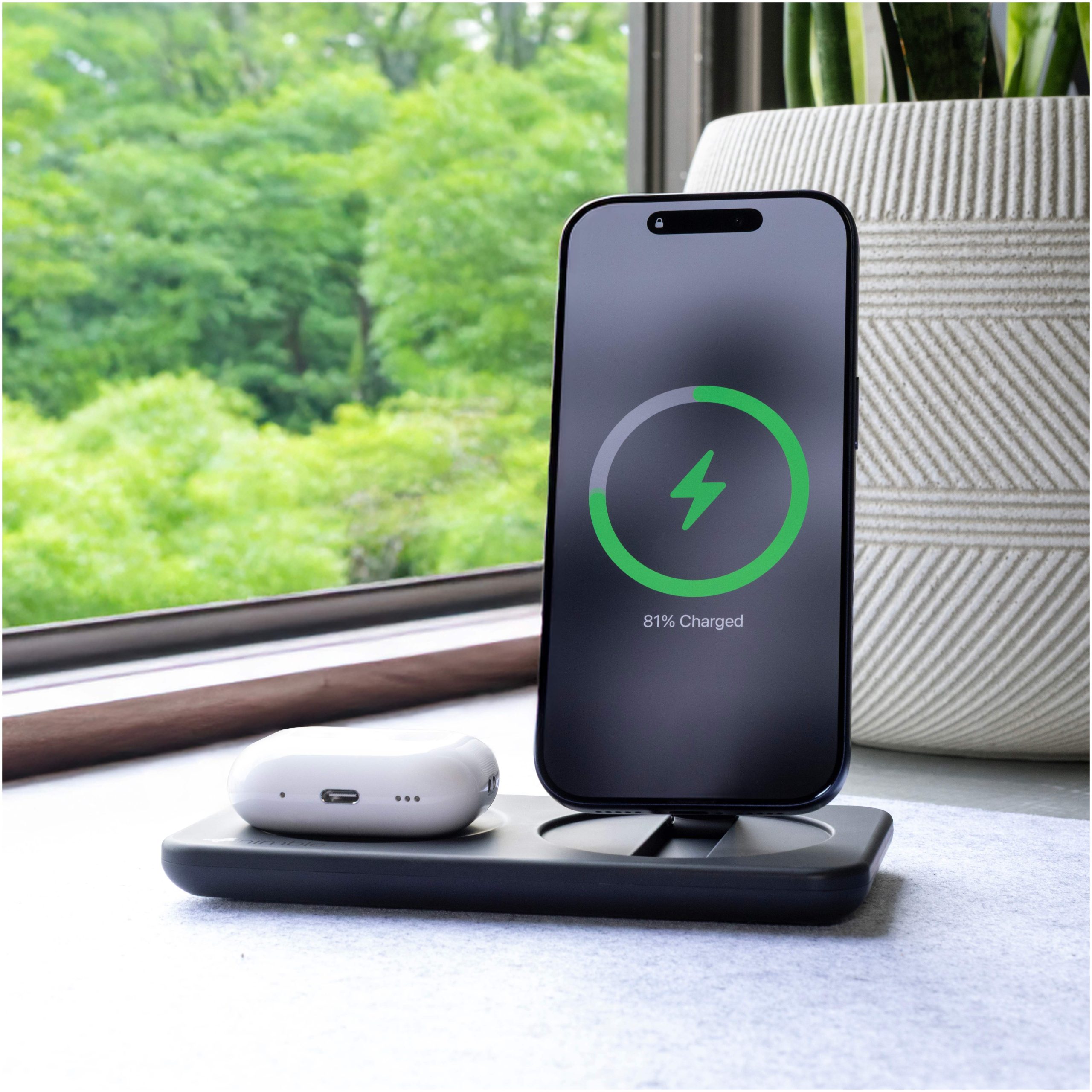 Nimble Podium 2-in-1 Wireless Charging Stand - Image 12