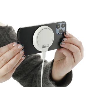 Alternative view of Recycled ABS MagClick™ Fast Wireless Charging Pad