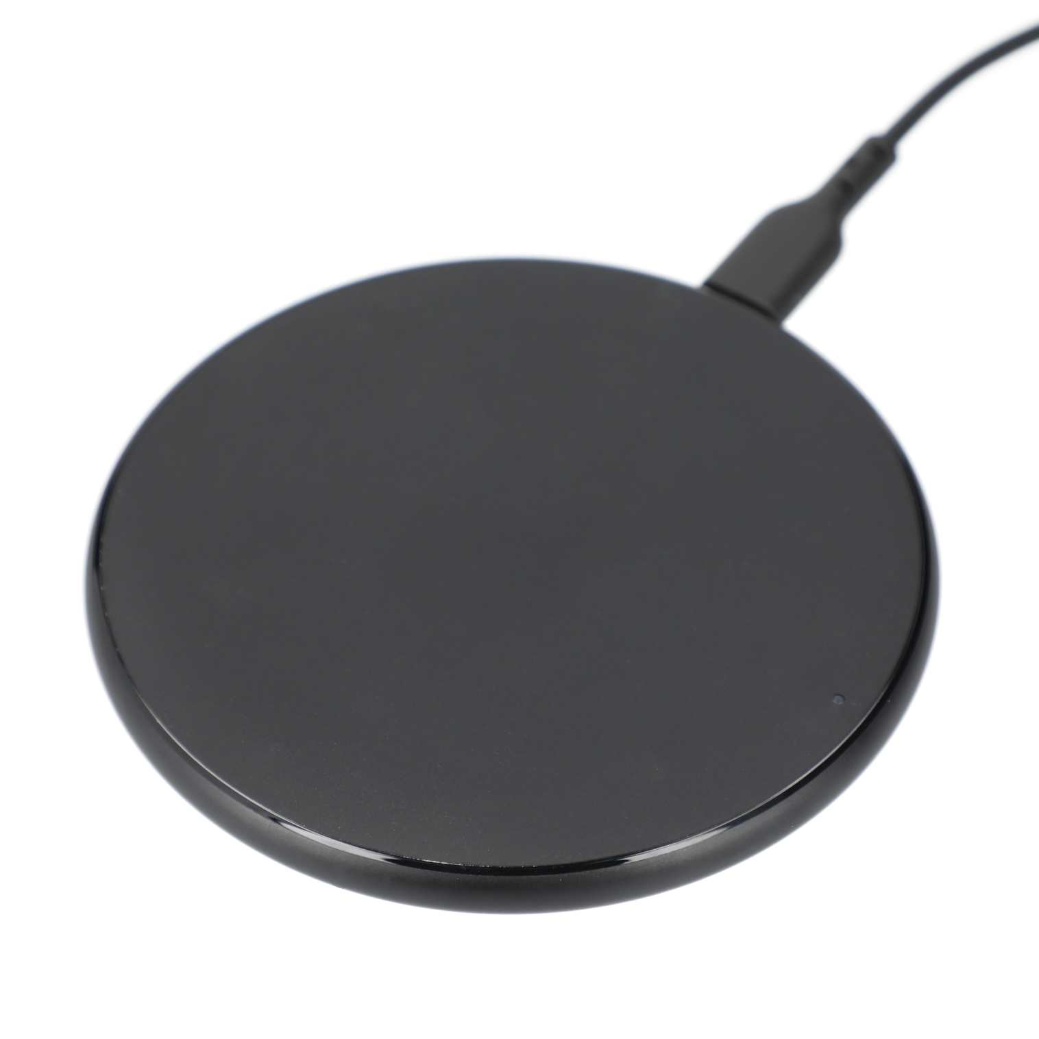 Kwik Qi Certified 15W Wireless Charging Pad - Image 3