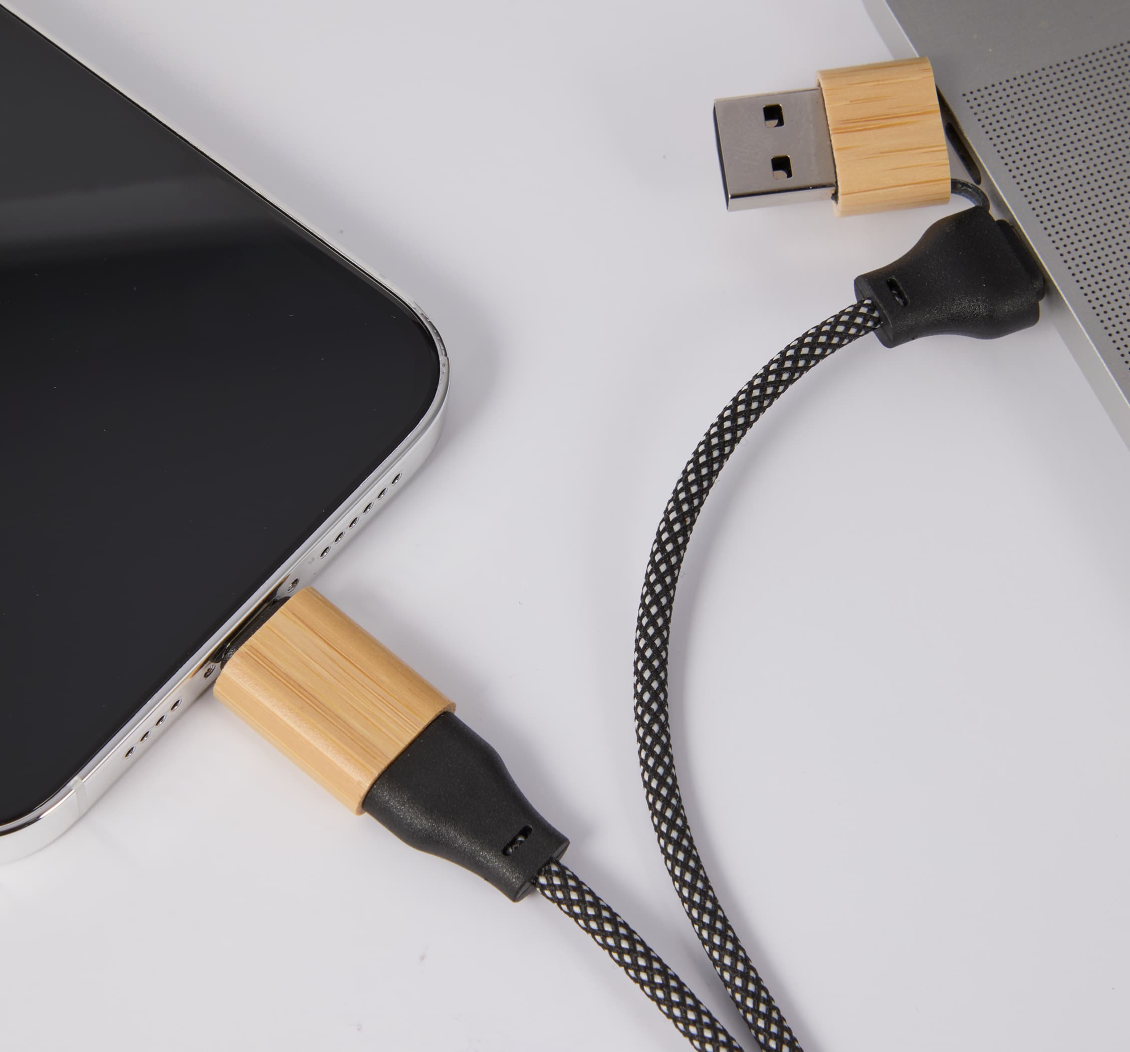 FSC® 100% Bamboo 5-in-1 100W Laptop Charging Cable - Image 5