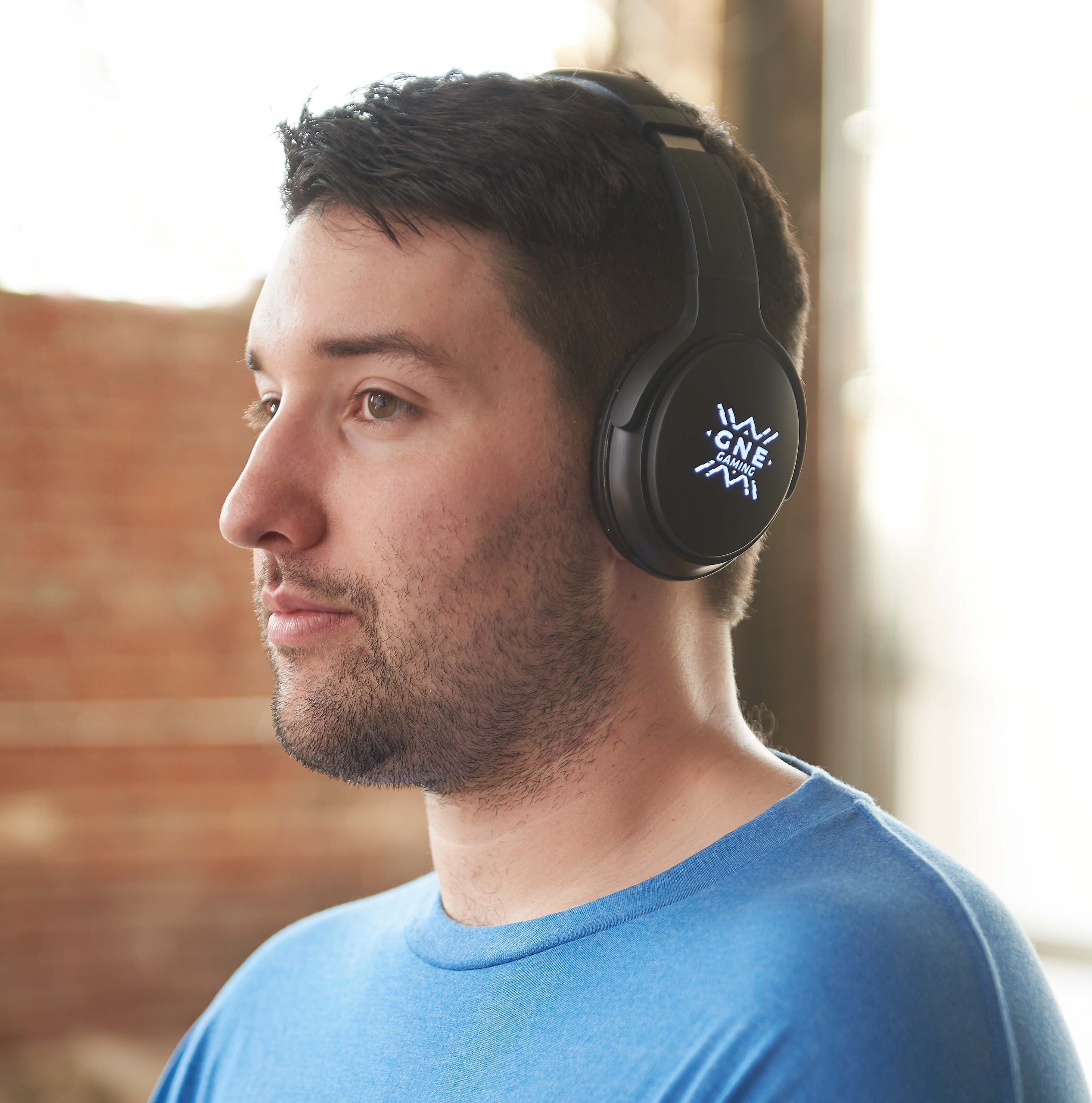Light Up Logo Bluetooth Headphones - Image 10