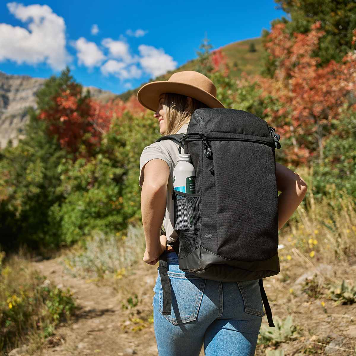 Aquarius 24 Cooler Backpack - Image 14