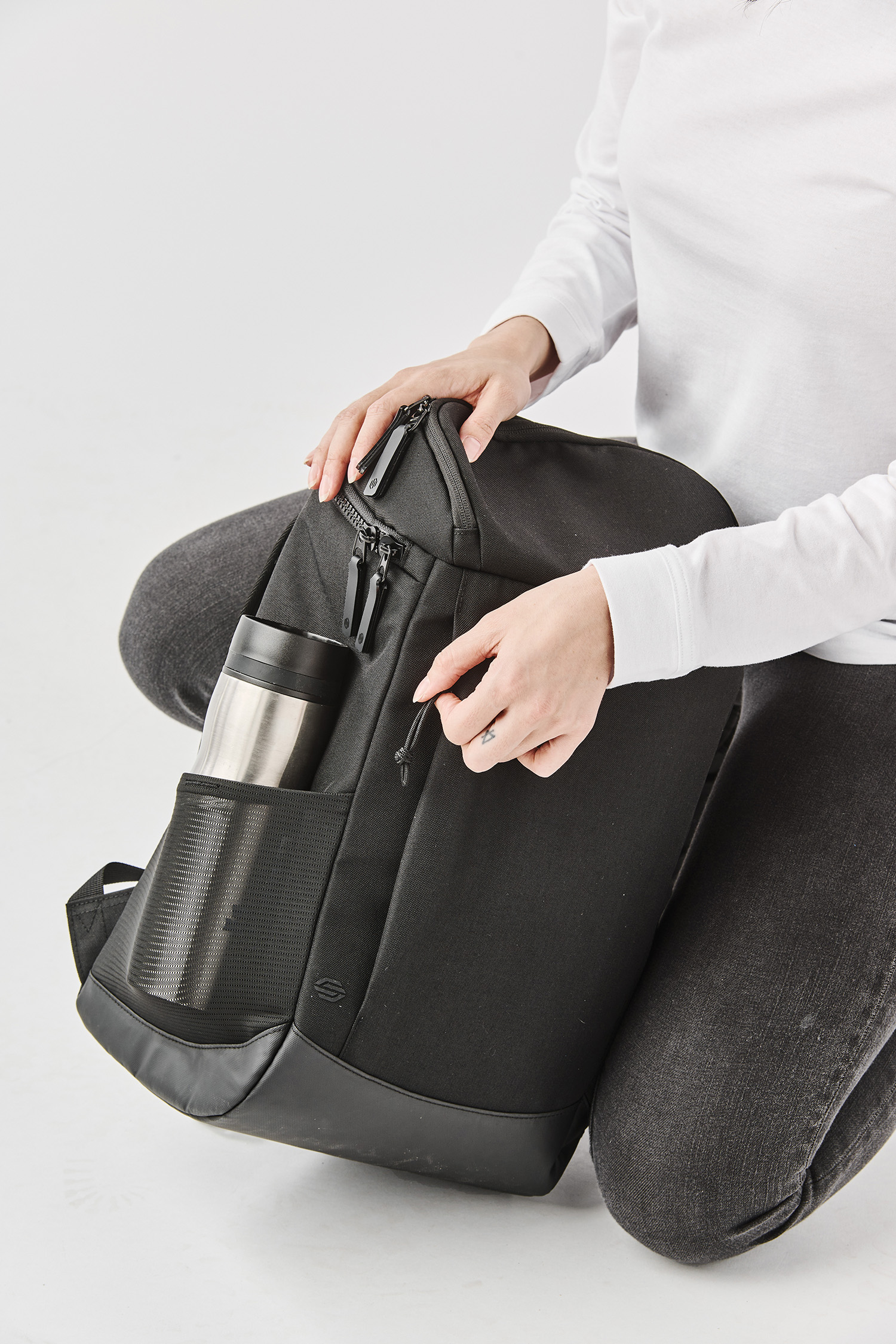 Aquarius Backpack 22 - Image 9