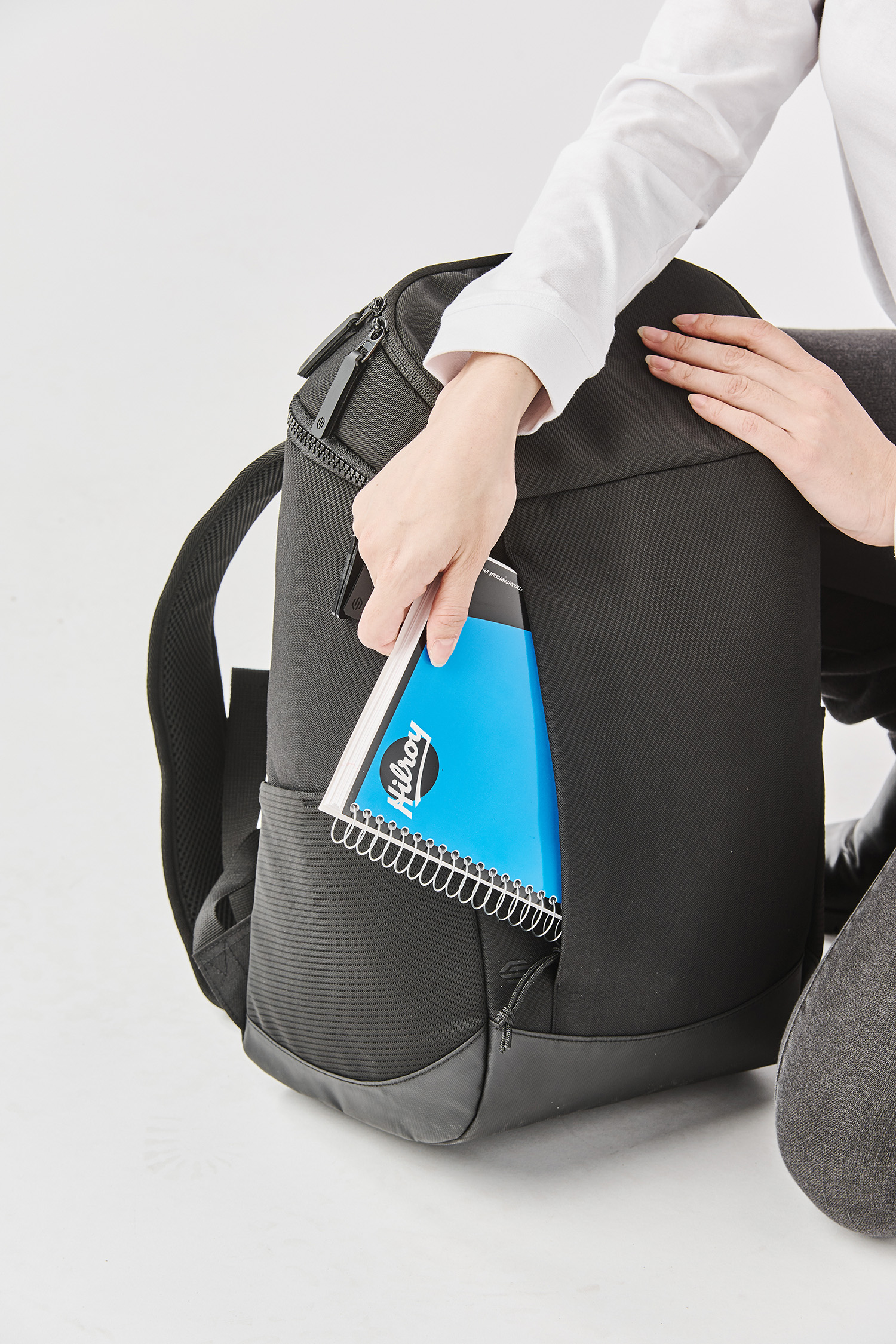 Aquarius Backpack 22 - Image 13