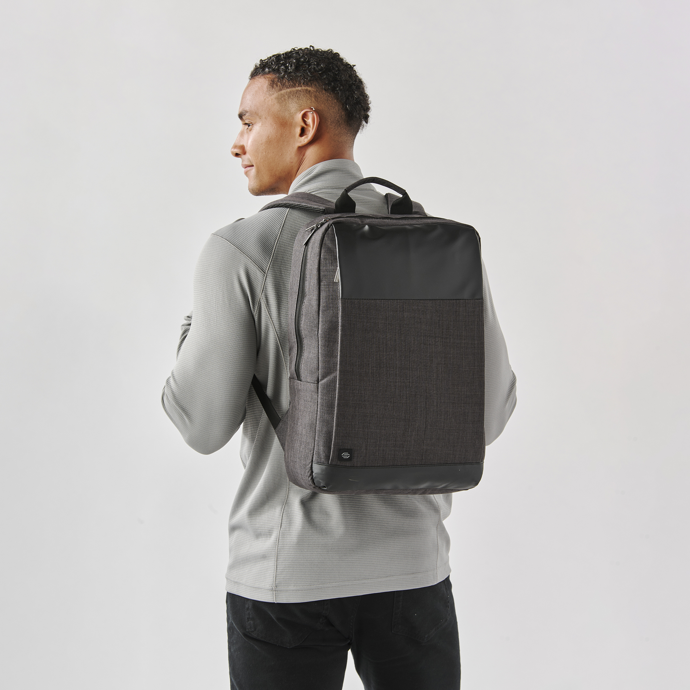 Cupertino Commuter Backpack 16 - Image 9