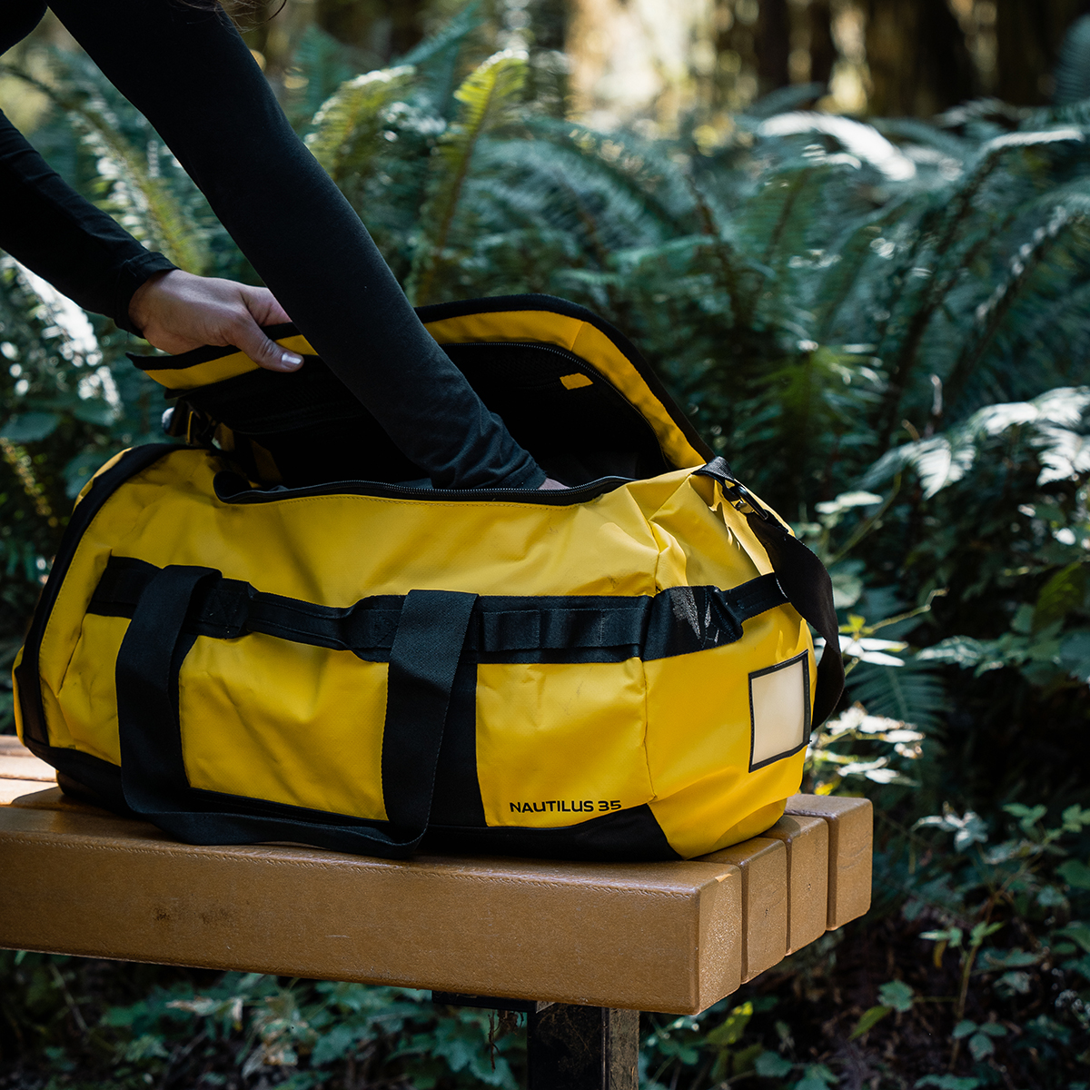 Nautilus Waterproof Duffel 35 - Image 17