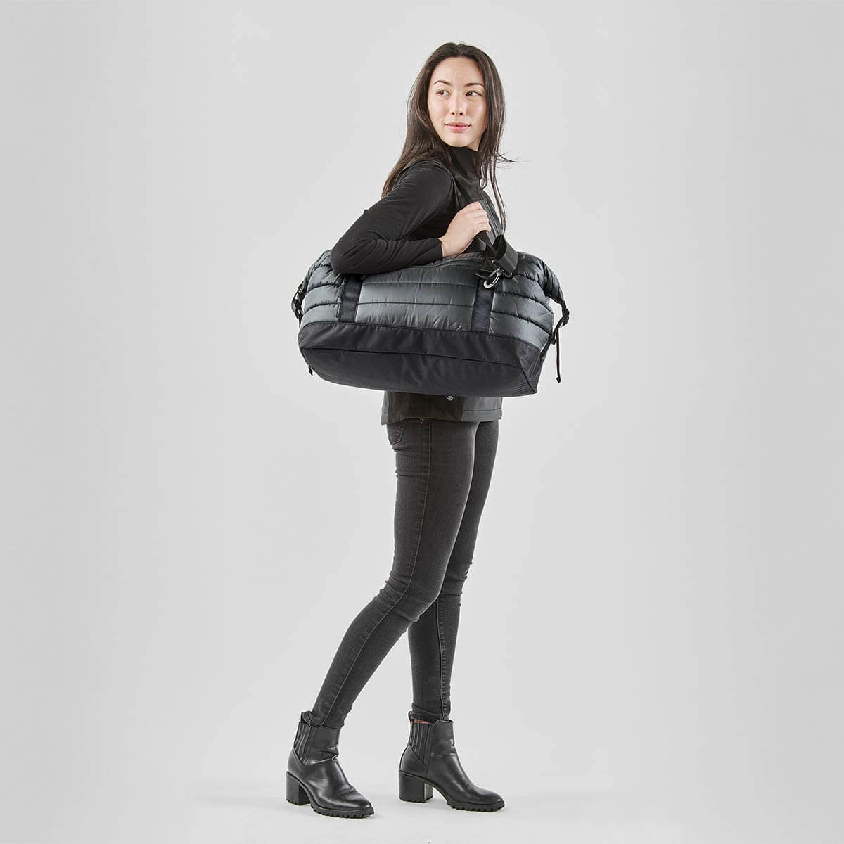 Stavanger Quilted Duffel Bag 36 - Image 8