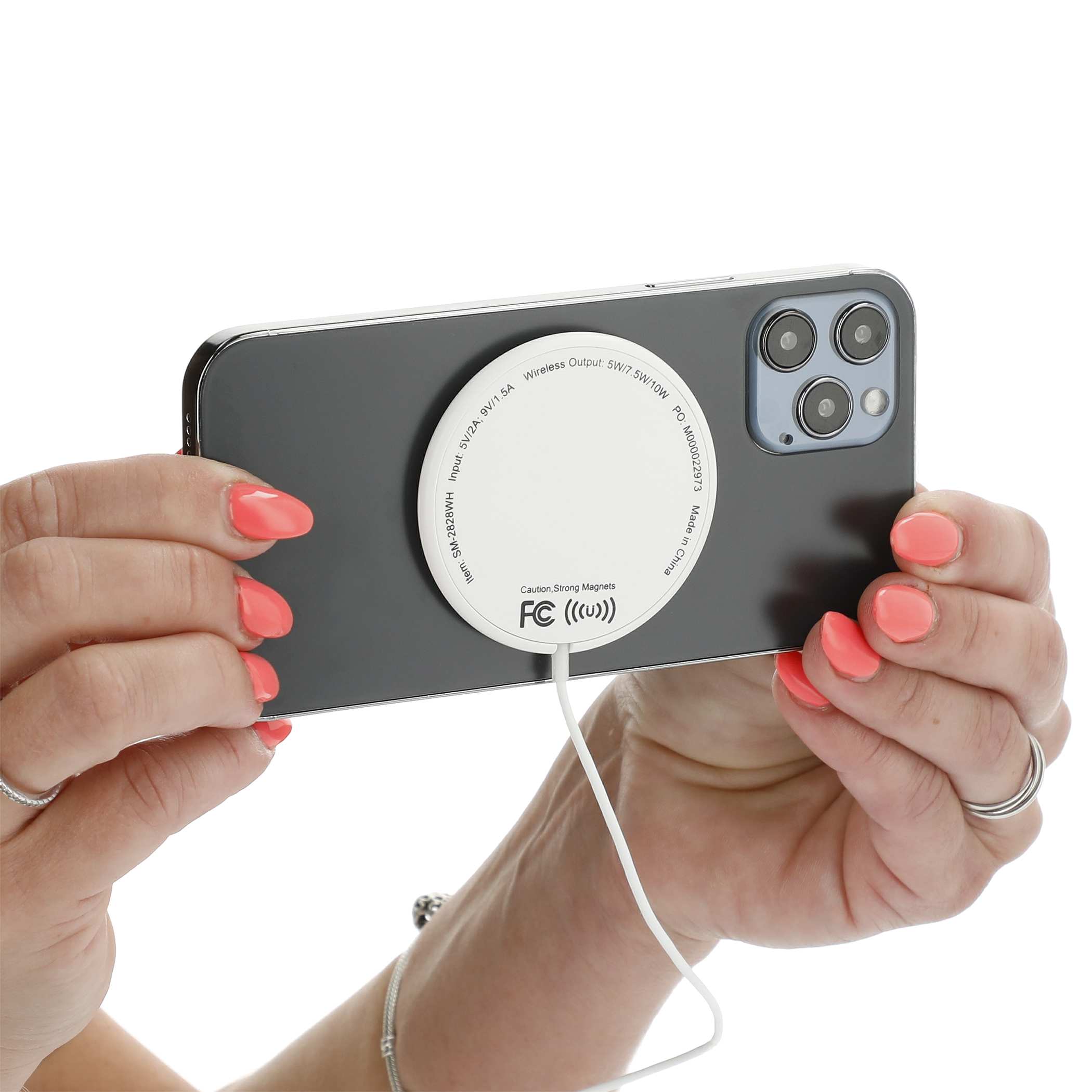 MagClick™ Fast Wireless Charging Pad - Image 12