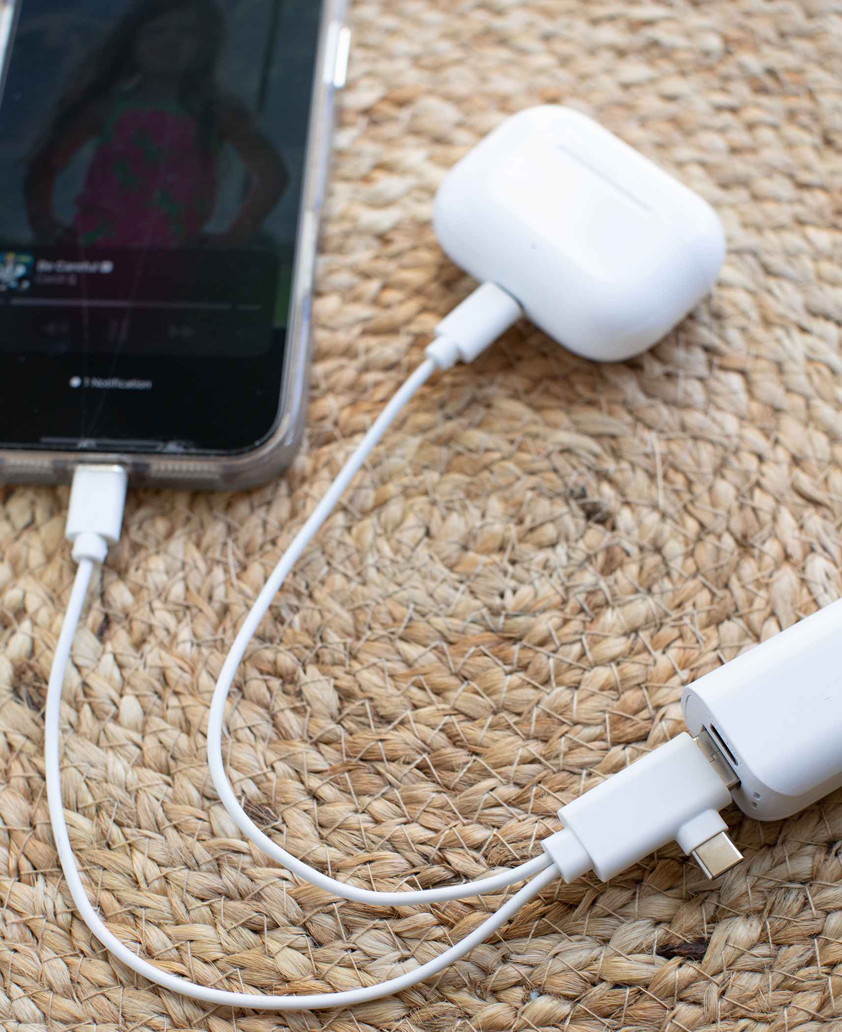 5-in-1 Recycled Charging Cable - Image 10
