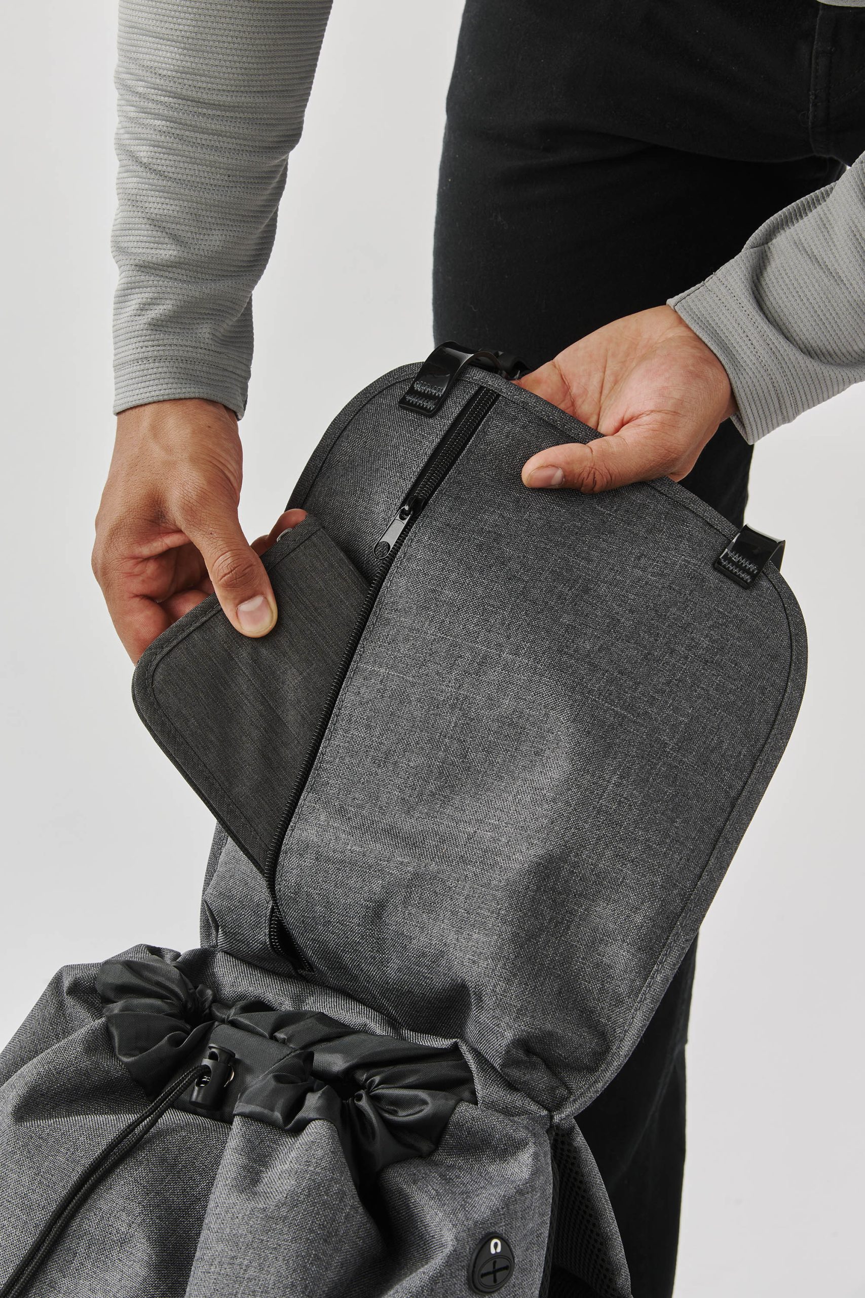 Oasis Backpack 22 - Image 8
