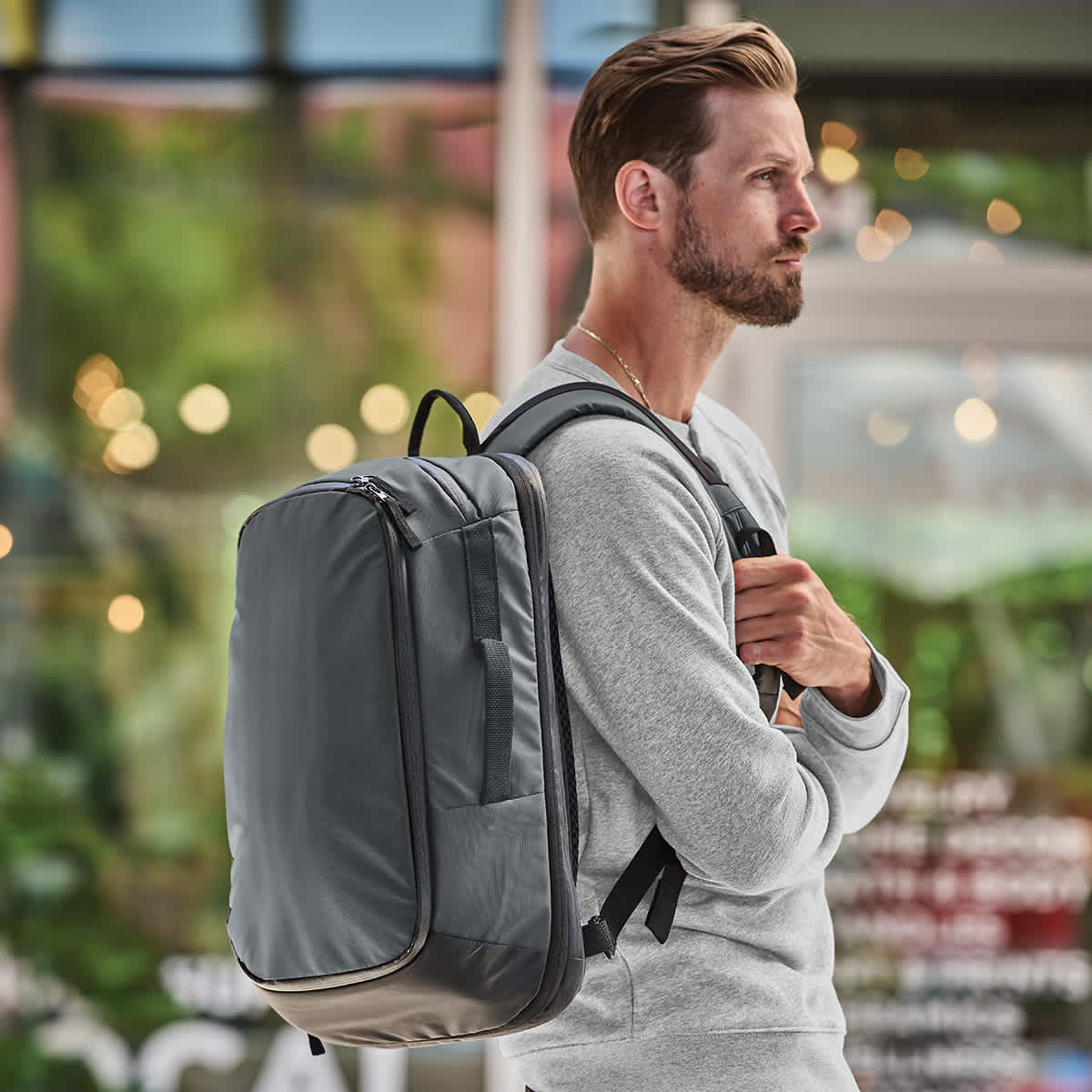 Aeronaut Backpack 25 - Image 19