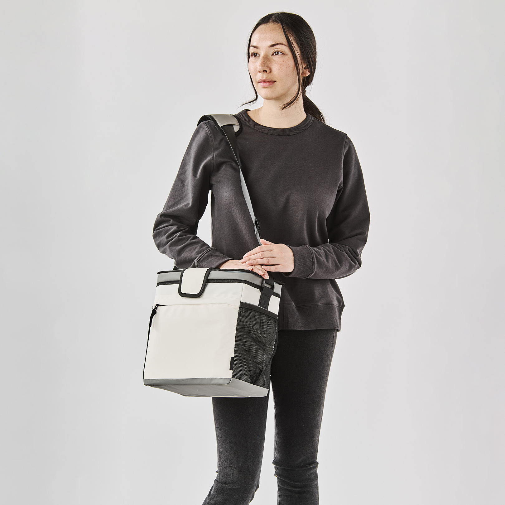 Magellan Cooler Bag 16 Can - Image 19