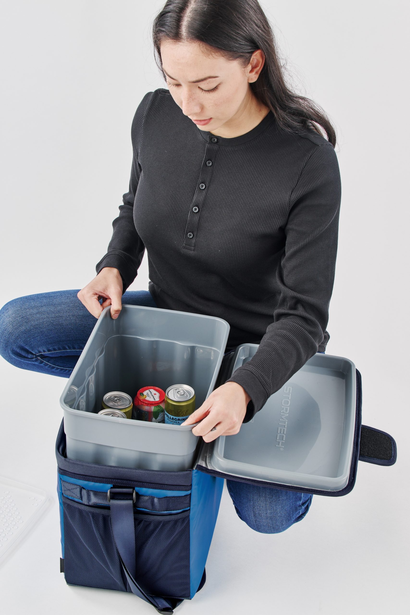 Magellan Cooler Bag 30 Can - Image 5