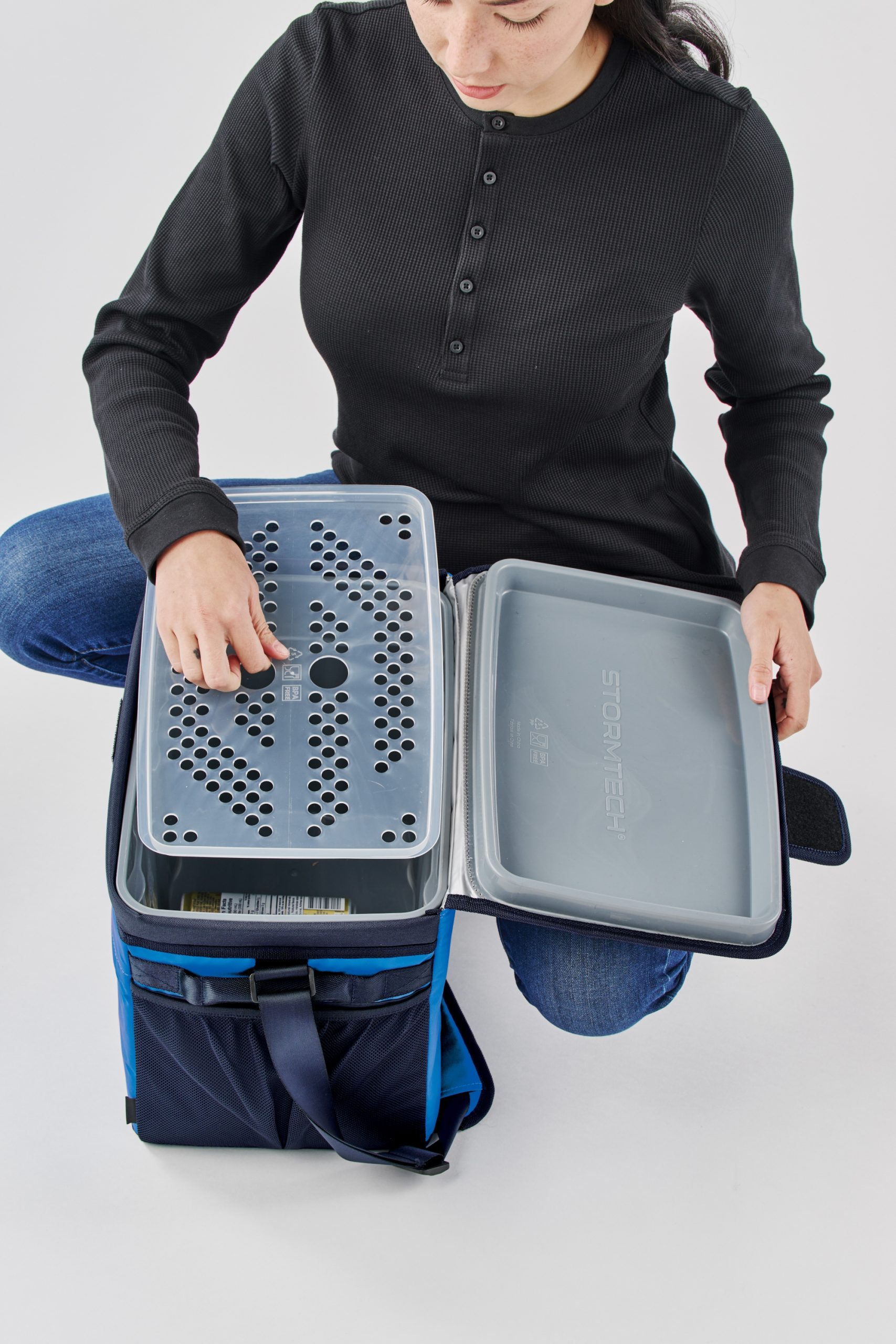 Magellan Cooler Bag 30 Can - Image 6